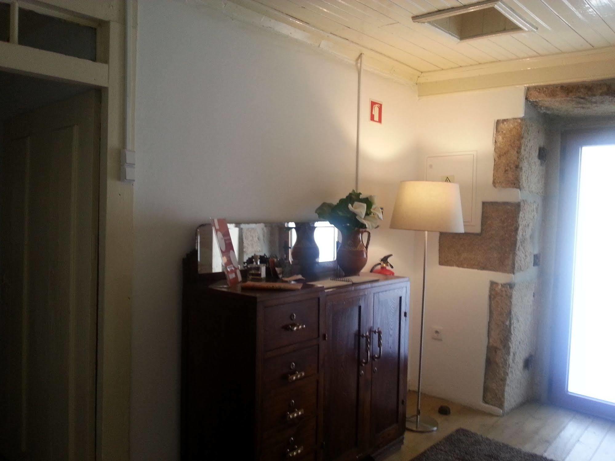 O Ze Ja Dormiu Aqui Villa Celeiros Kültér fotó